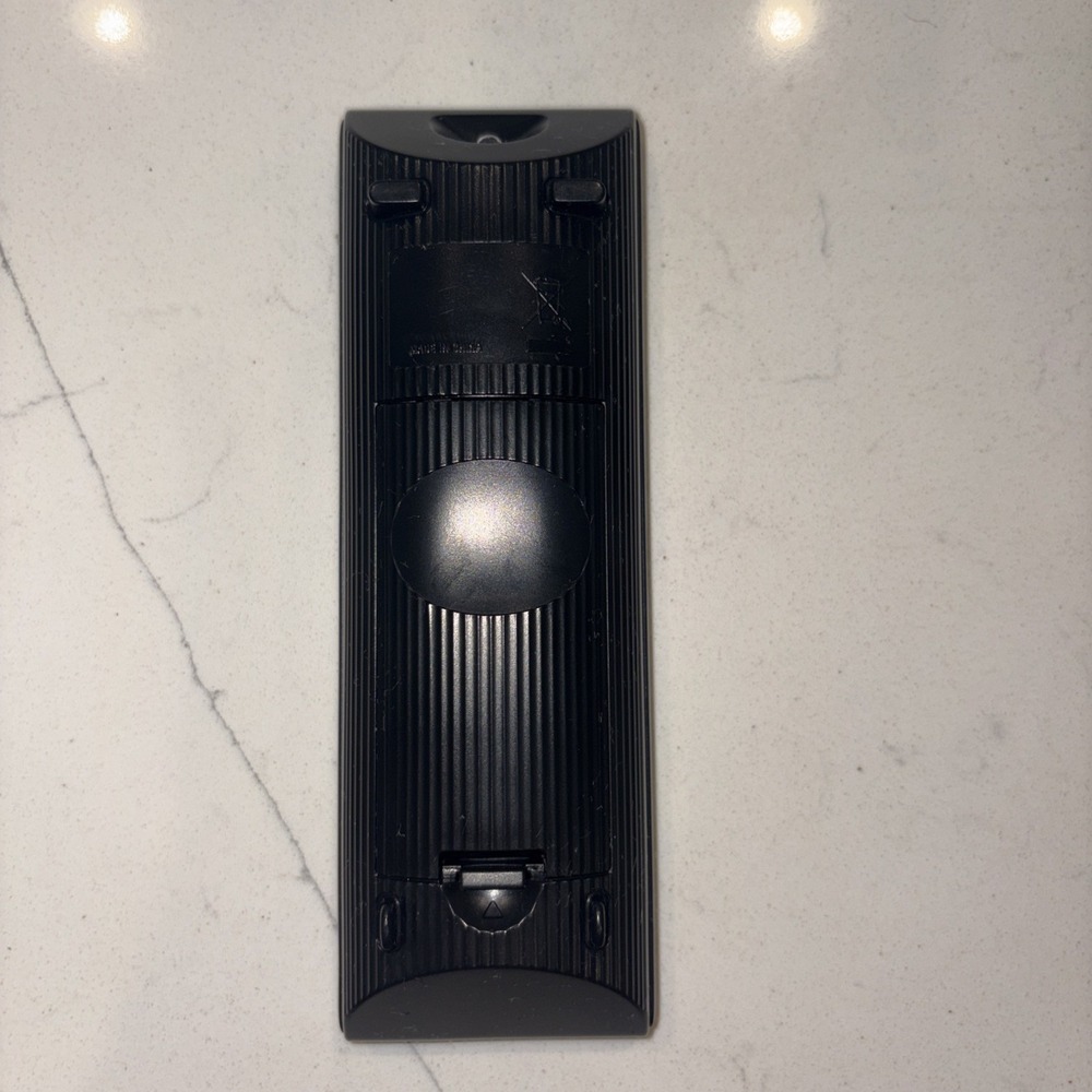 Sony OEM Remote Model RMT-D187A - Picture 2 of 4